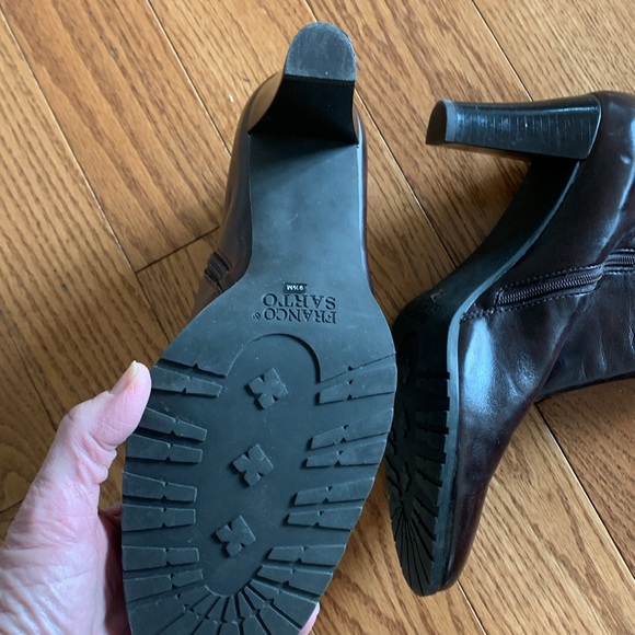 Franco Sarto Women’s 9.5 Brown Ankle Boots - Picture 3 of 8